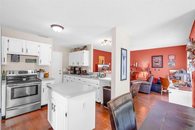 10561 SATINWOOD CIRCLE, Orlando, FL 32825