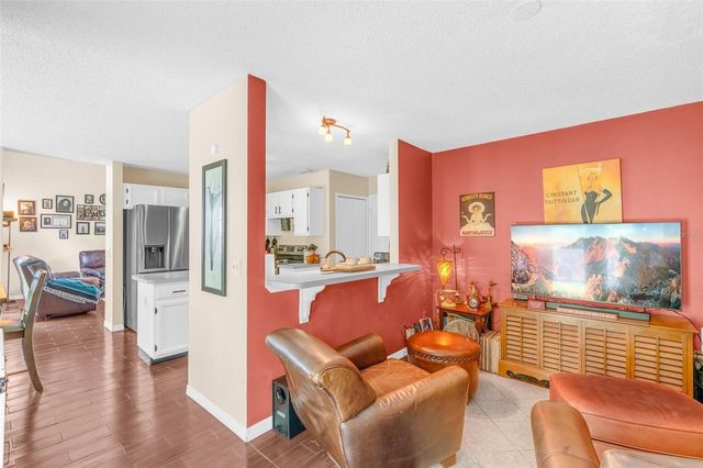 10561 SATINWOOD CIRCLE, Orlando, FL 32825