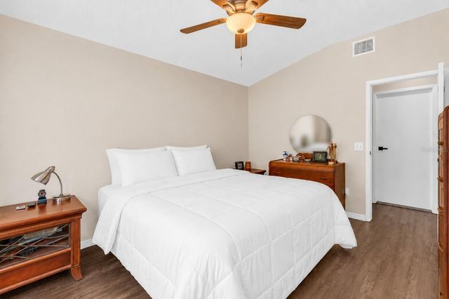 10561 SATINWOOD CIRCLE, Orlando, FL 32825