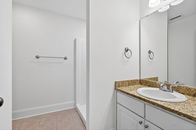 371 Benford Dr, Boiling Springs, SC 29316