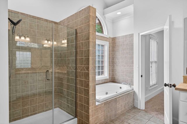 371 Benford Dr, Boiling Springs, SC 29316