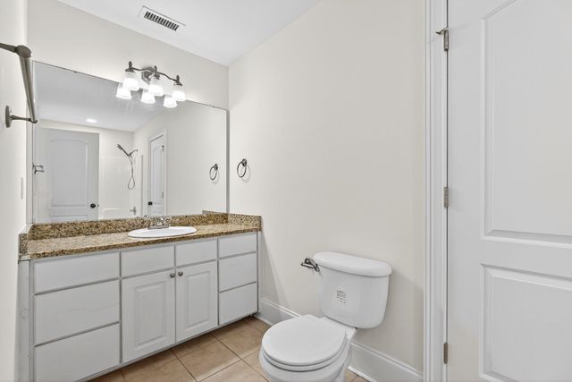 371 Benford Dr, Boiling Springs, SC 29316