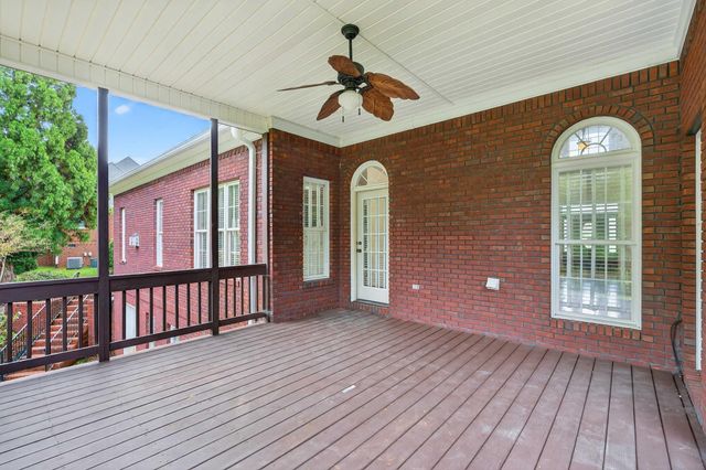 371 Benford Dr, Boiling Springs, SC 29316