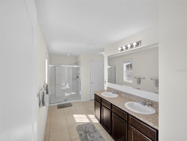 885 FREEDOM BOULEVARD, Davenport, FL 33837