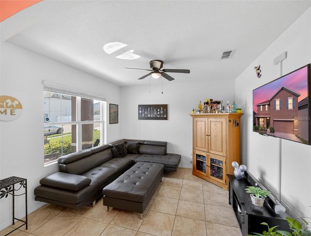 885 FREEDOM BOULEVARD, Davenport, FL 33837