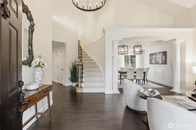 928 271st Avenue SE, Sammamish, WA 98075