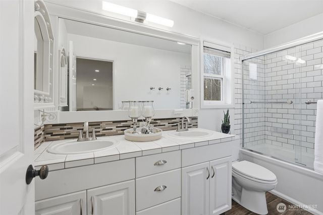 928 271st Avenue SE, Sammamish, WA 98075