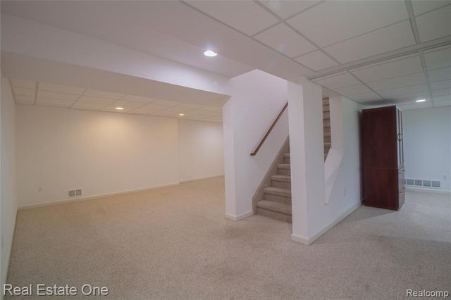 9068 Lebarron Court, Saline, MI 48176