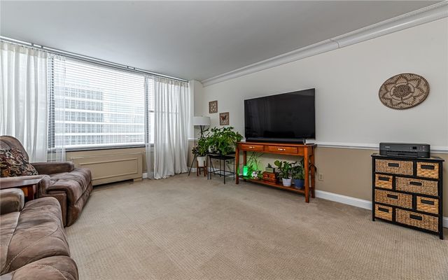112 Washington Place, 10G 10G, Downtown Pgh, PA 15219
