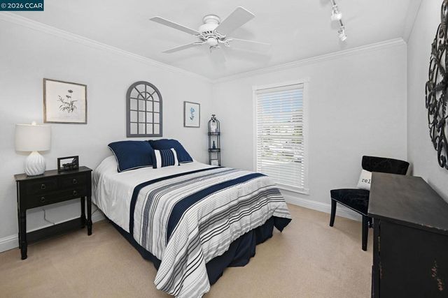 2126 Spring Lake CT, Martinez, CA 94553