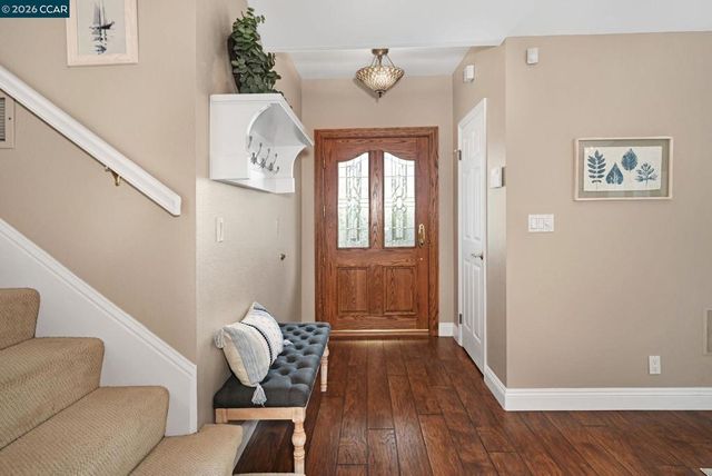 2126 Spring Lake CT, Martinez, CA 94553