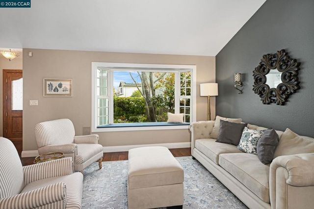 2126 Spring Lake CT, Martinez, CA 94553