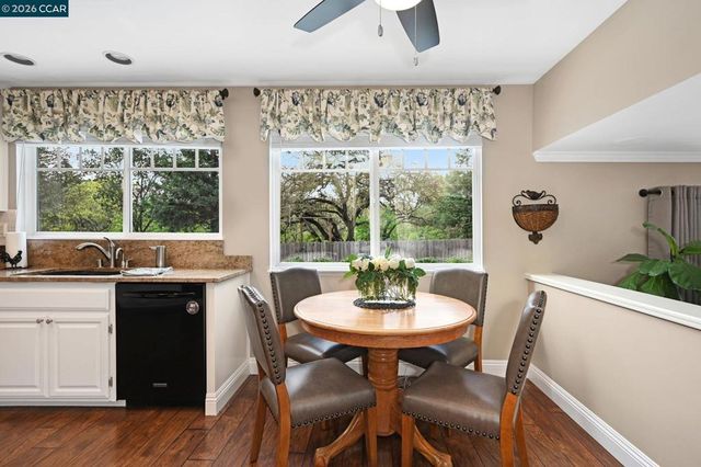 2126 Spring Lake CT, Martinez, CA 94553