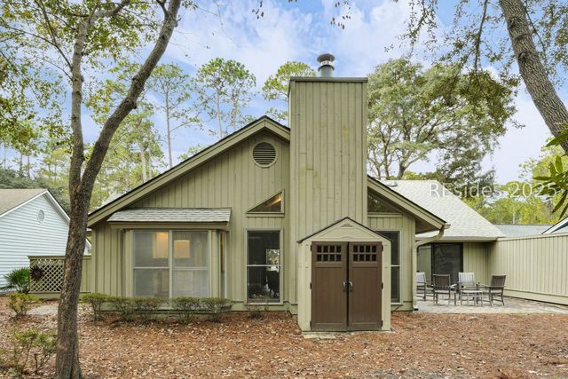 7 Trails End Rd, Hilton Head Island, SC 29926