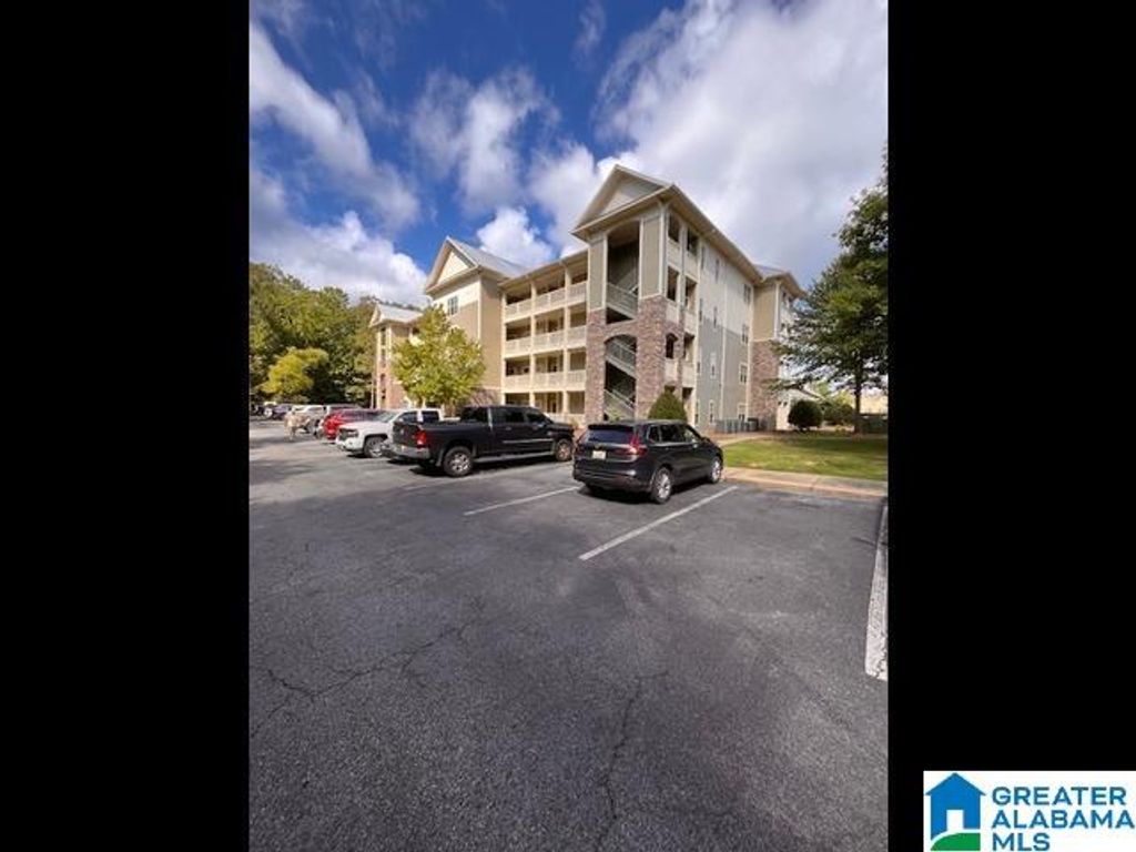 475 River Forest Ln Ste 4150, Talladega, AL 35160