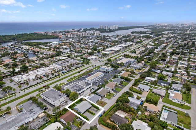 3370 NE 5TH Drive, Boca Raton, FL 33431