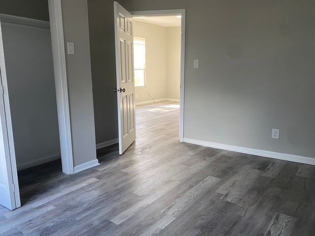 7614 S Maryland Avenue, Chicago, IL 60619