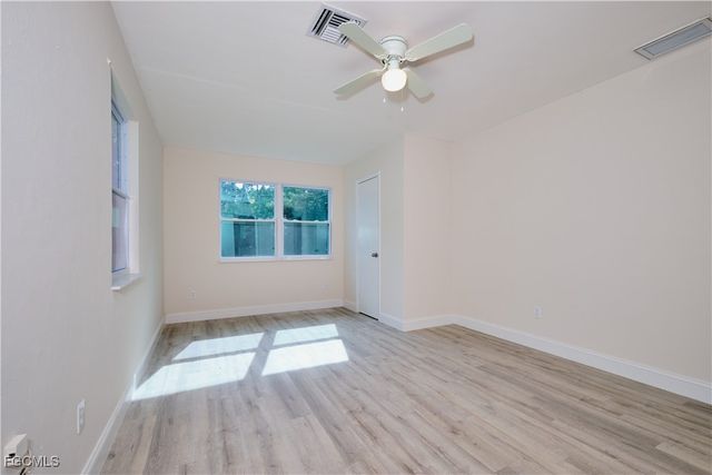 221 18th AVE NW, Naples, FL 34120