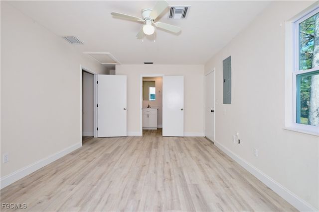 221 18th AVE NW, Naples, FL 34120