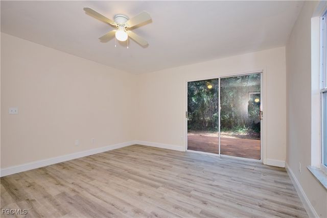 221 18th AVE NW, Naples, FL 34120