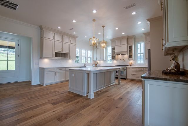 101 Kallie Court, Enterprise, AL 36330