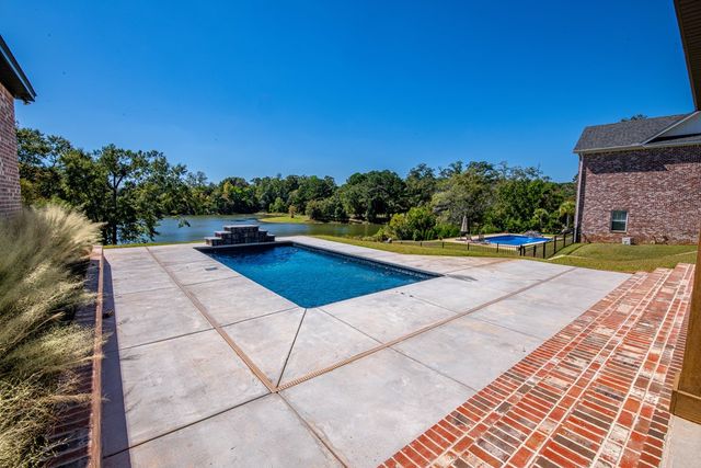 101 Kallie Court, Enterprise, AL 36330