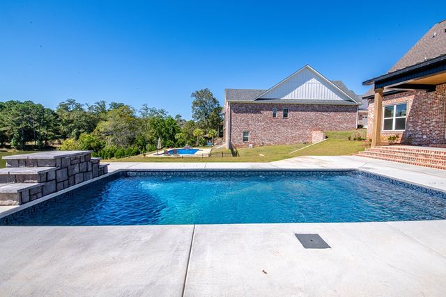 101 Kallie Court, Enterprise, AL 36330