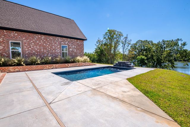 101 Kallie Court, Enterprise, AL 36330