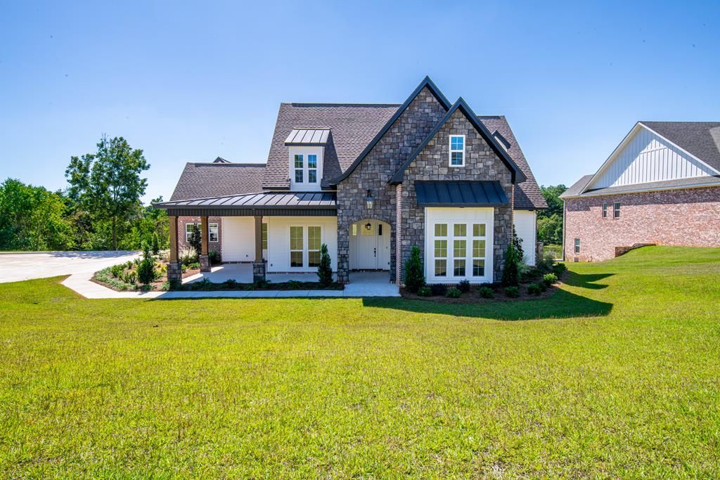 101 Kallie Court, Enterprise, AL 36330