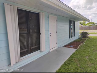790 Badger Drive NE, Palm Bay, FL 32905