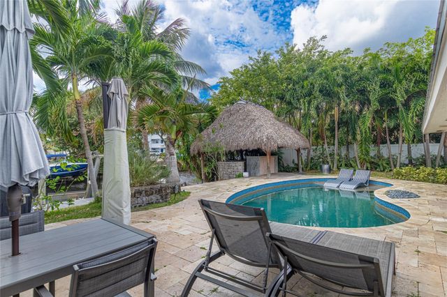 1412 NE 57th Court, Fort Lauderdale, FL 33334