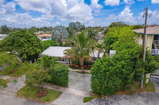 1412 NE 57th Court, Fort Lauderdale, FL 33334