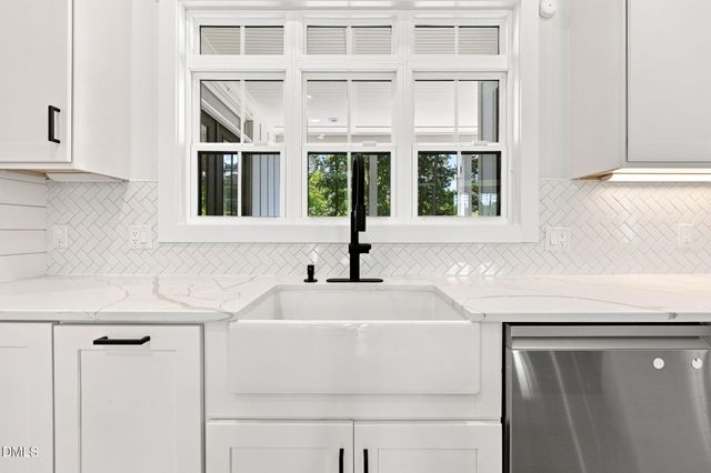 1618 Old Lystra Road, Chapel Hill, NC 27517