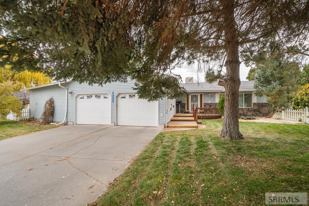 Image 1 of property listing at 1795 Olympia Drive, Idaho Falls, ID 83402