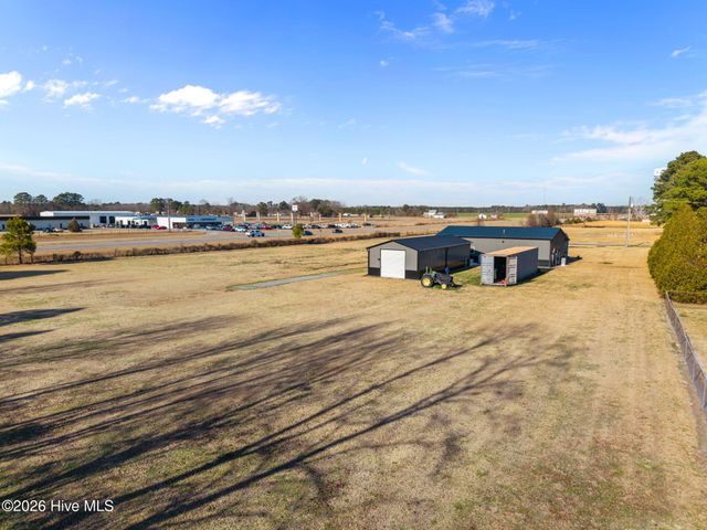 4176 Jolly Road, Ayden, NC 28513