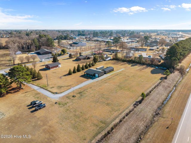 4176 Jolly Road, Ayden, NC 28513