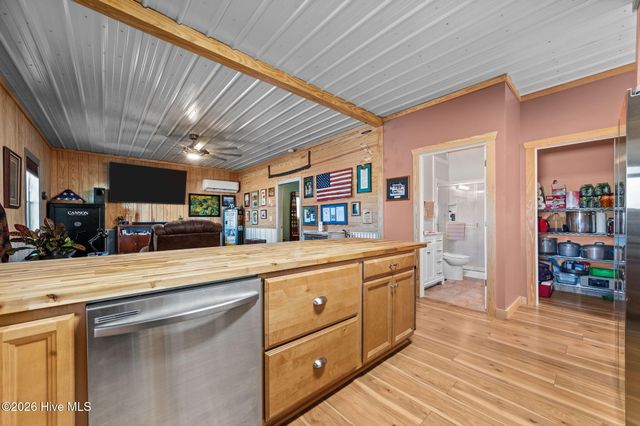 4176 Jolly Road, Ayden, NC 28513