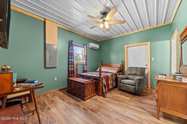 4176 Jolly Road, Ayden, NC 28513