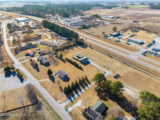 4176 Jolly Road, Ayden, NC 28513