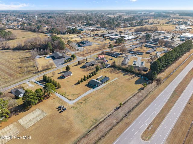 4176 Jolly Road, Ayden, NC 28513