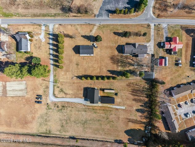 4176 Jolly Road, Ayden, NC 28513