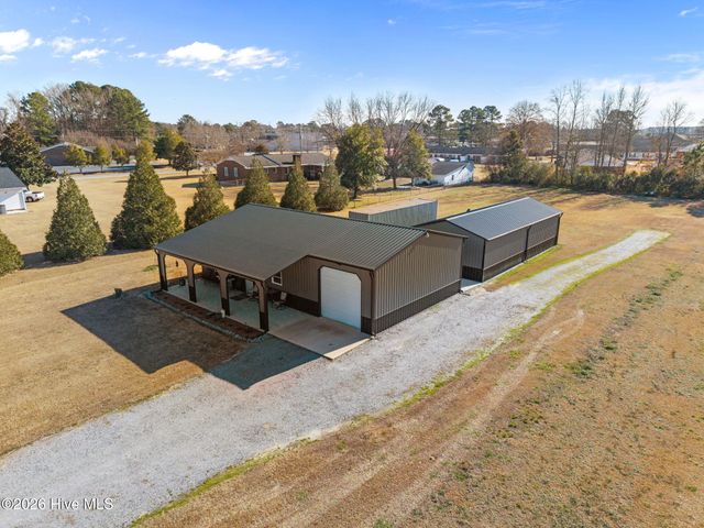 4176 Jolly Road, Ayden, NC 28513