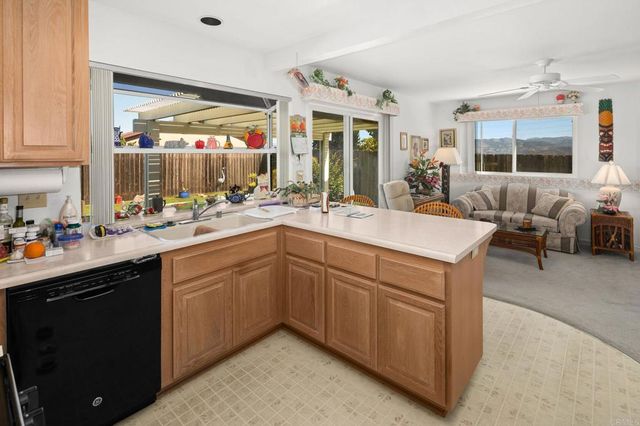 10770 Via Anna, Spring Valley, CA 91978