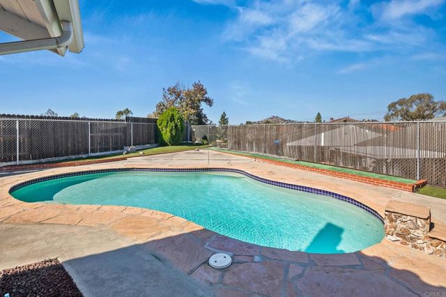 10770 Via Anna, Spring Valley, CA 91978