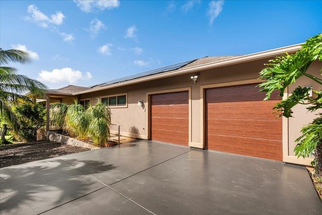 10 Leleaka Pl, Haiku, HI 96708