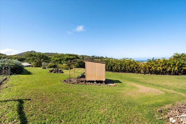 10 Leleaka Pl, Haiku, HI 96708