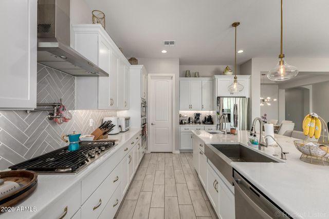 34967 N TRES ALAMOS Road, San Tan Valley, AZ 85144