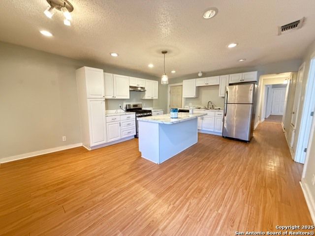 816 Hays St, San Antonio, TX 78202