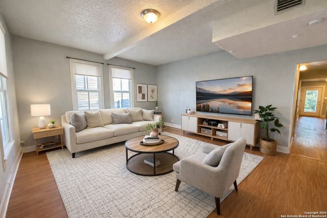 816 Hays St, San Antonio, TX 78202