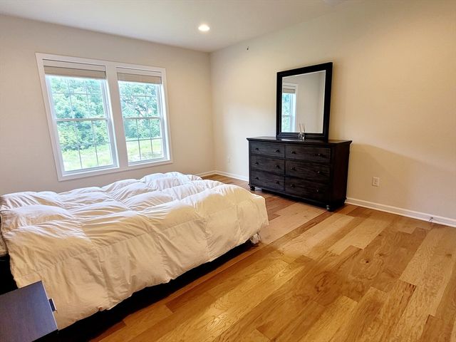 13 Walnut Way 13, Hopkinton, MA 01748